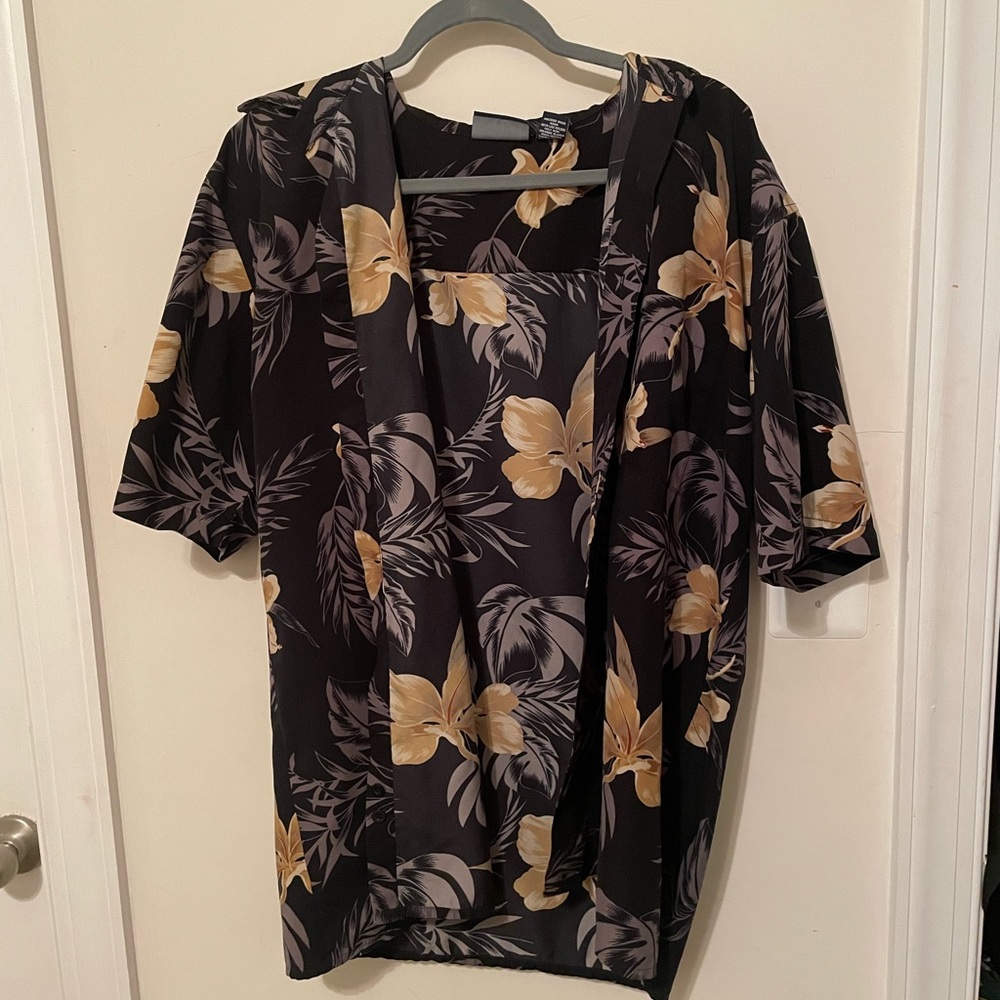 WOMENS BLACK BEACH SHIRT
